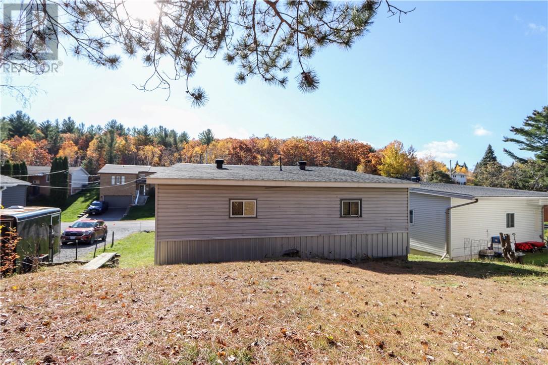 1144 Lonsdale, Sudbury, Ontario  P3B 1K4 - Photo 31 - 2131058
