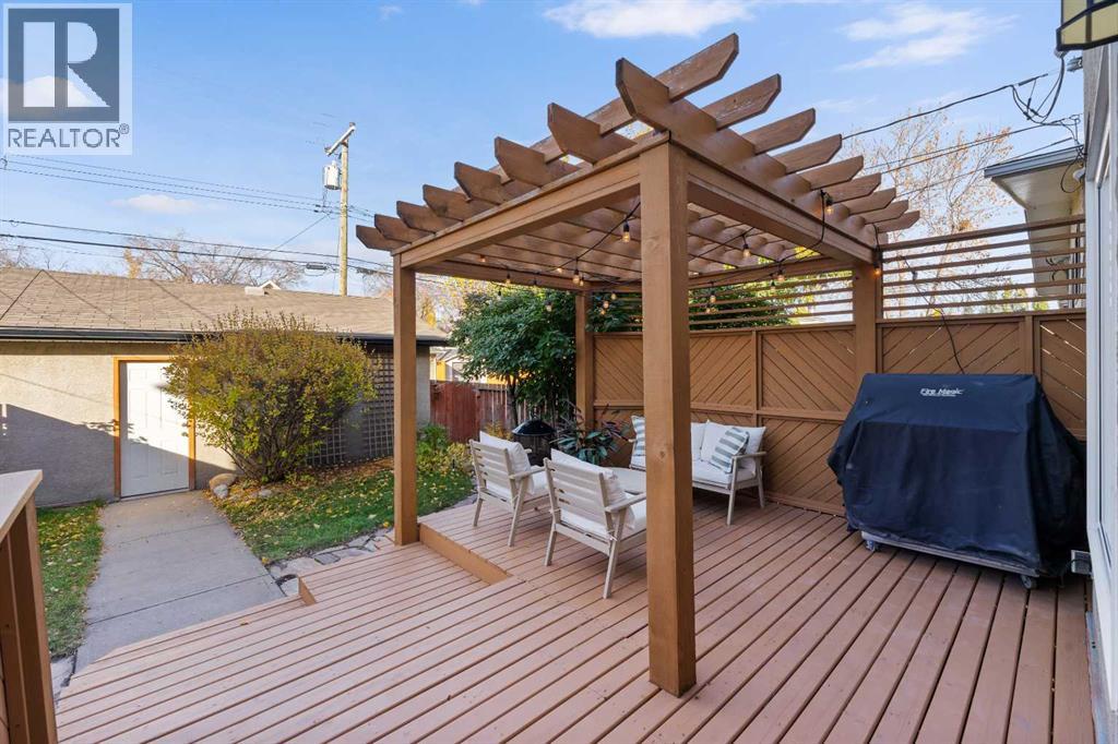 2422 3 Avenue NW, Calgary, Alberta  T2N 0L1 - Photo 31 - A2352952