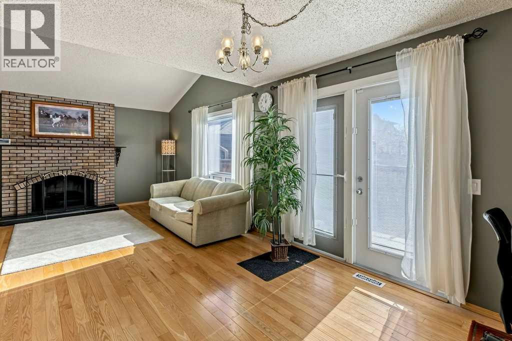 28, 76 Cedardale Crescent Sw, Calgary, Alberta  T2W 3Z5 - Photo 6 - A2352444