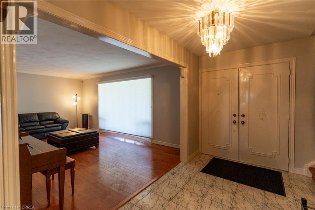 30 Woodway Trail, Brantford, Ontario  N3R 6G7 - Photo 6 - 40871642