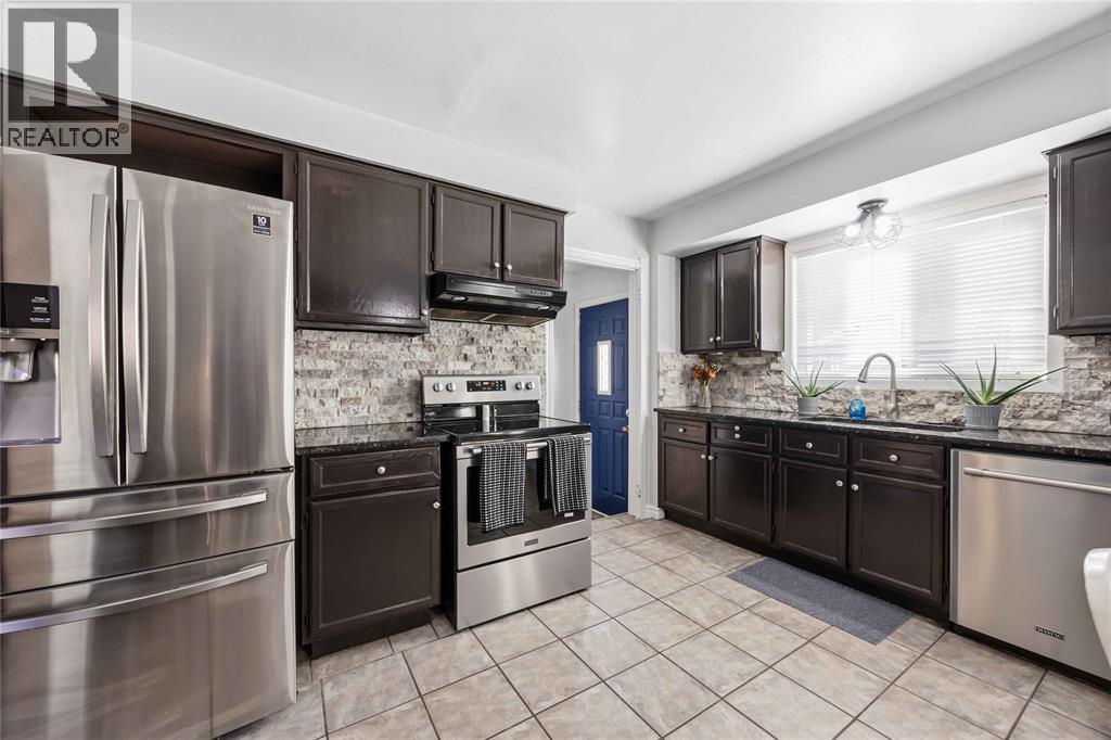 315 Brentwood Crescent, St Clair, Ontario  N0N 1G0 - Photo 13 - 26025855