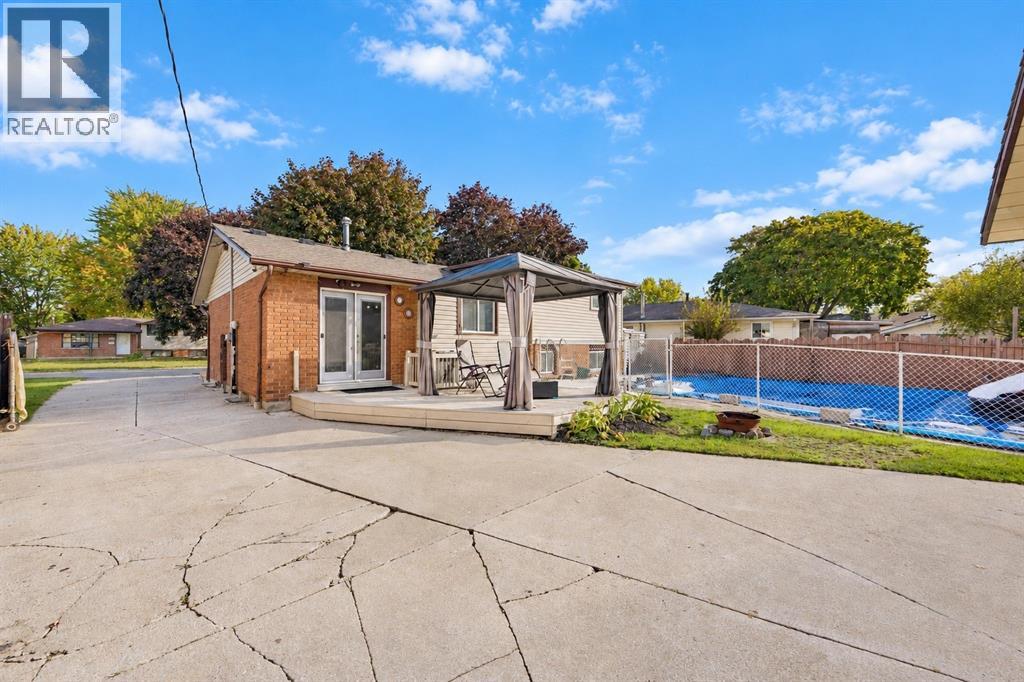315 Brentwood Crescent, St Clair, Ontario  N0N 1G0 - Photo 32 - 26025855
