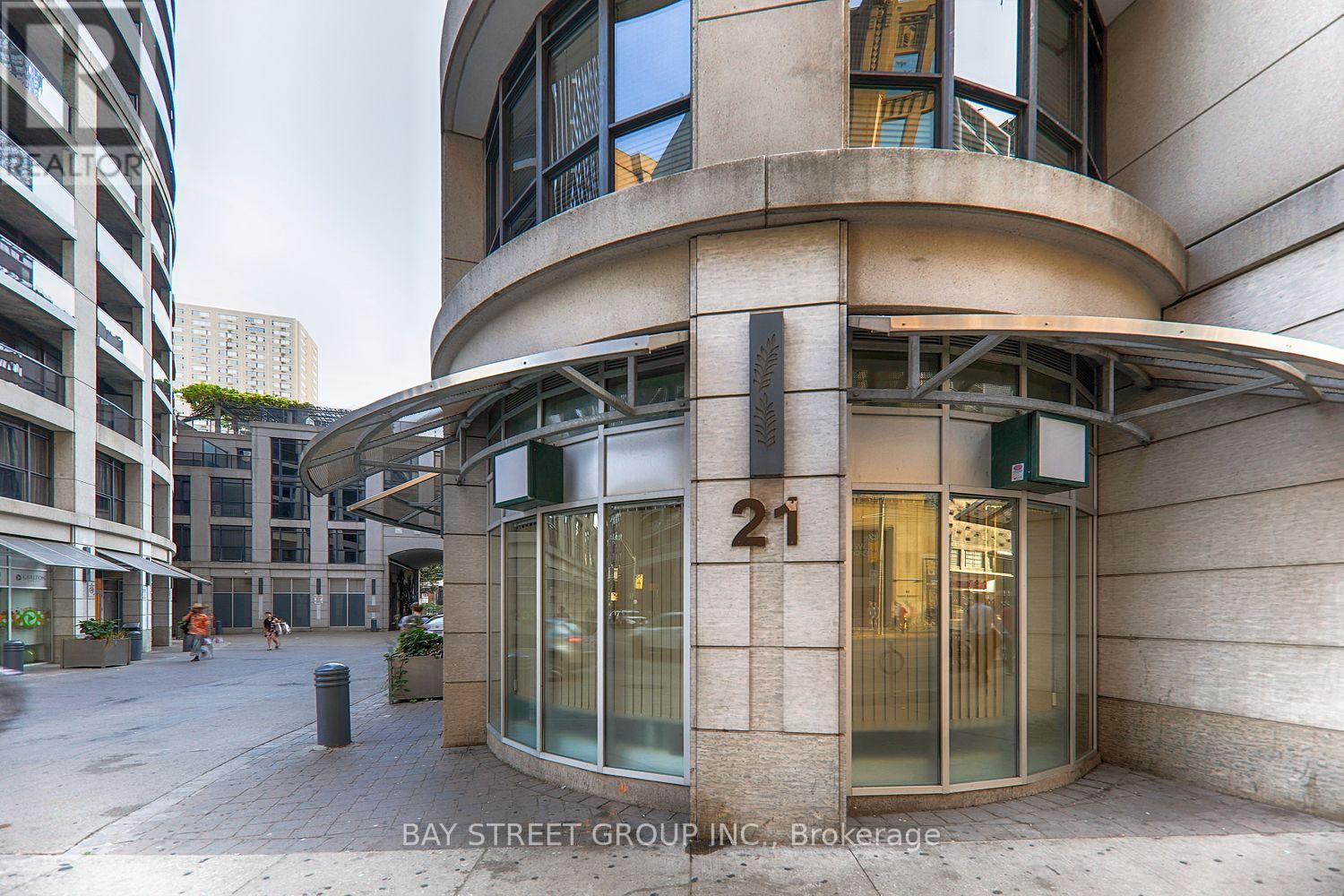 2107 - 21 CARLTON STREET, Toronto, Ontario
