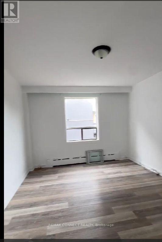 232 Atlas Avenue, Toronto, Ontario  M6C 3P7 - Photo 5 - C14108582