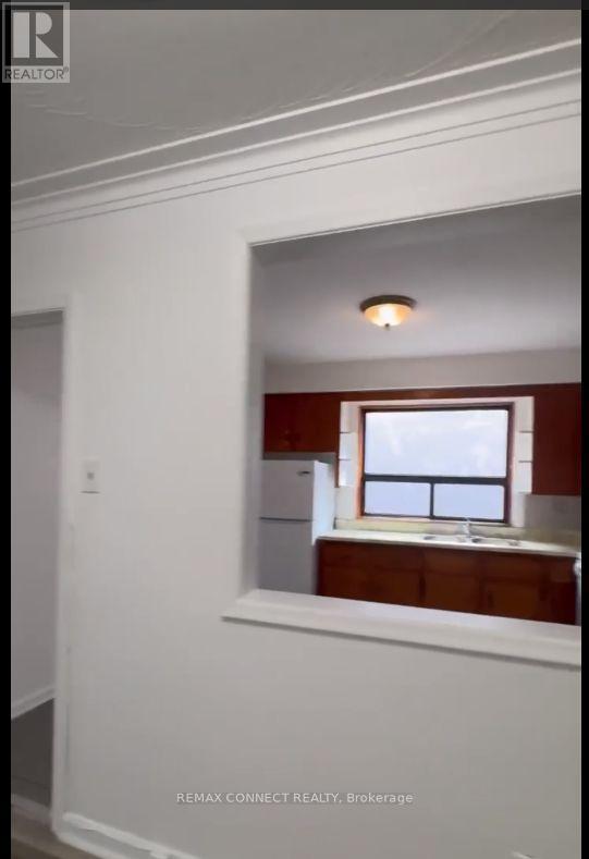 232 Atlas Avenue, Toronto, Ontario  M6C 3P7 - Photo 7 - C14108582