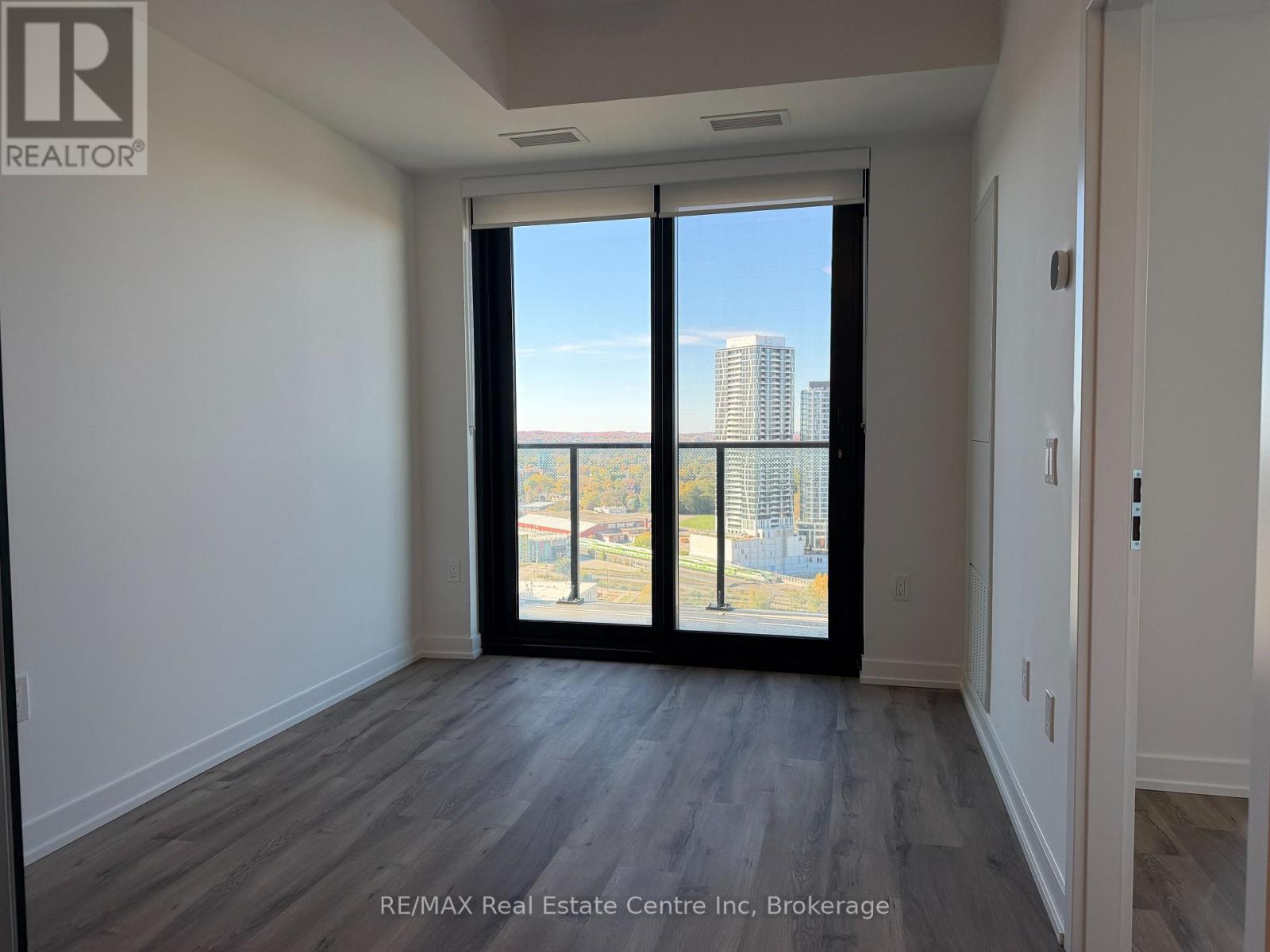 2512 - 30 Francis Street, Kitchener, Ontario  N2G 0H1 - Photo 14 - X14108448