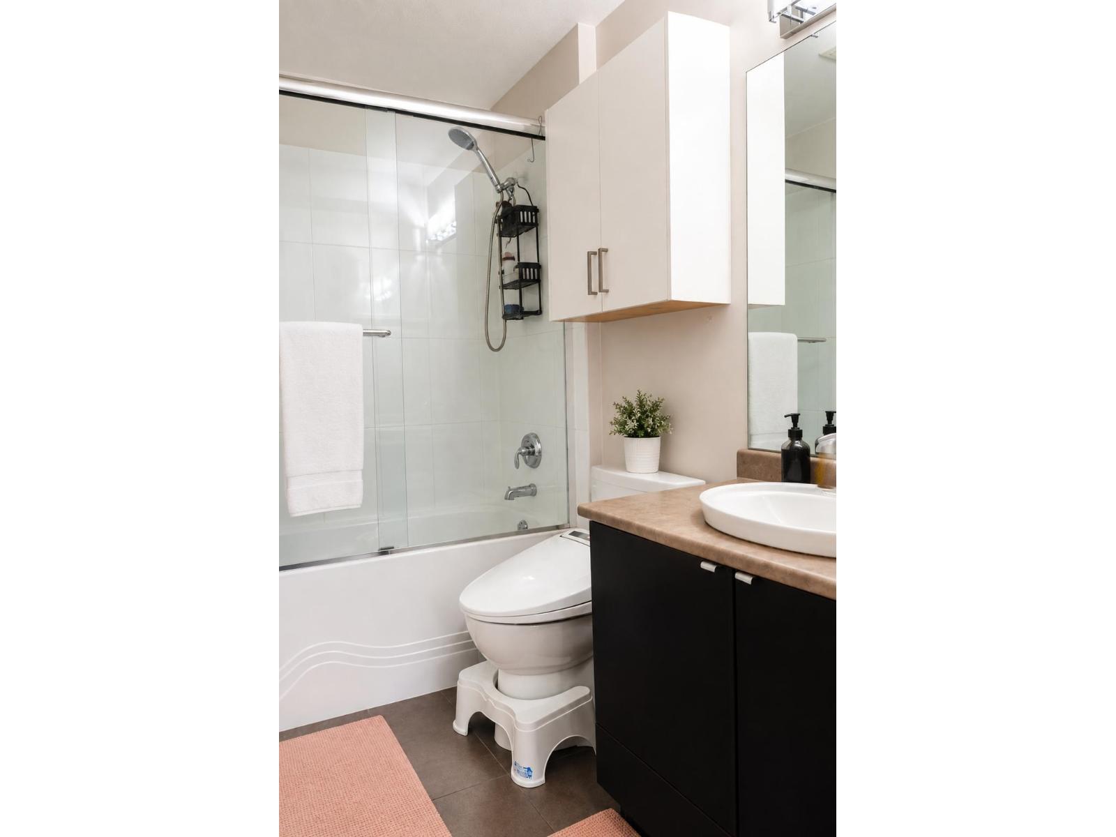 123 9655 King George Blvd Boulevard, Surrey, British Columbia  V3T 2V3 - Photo 11 - R3174714