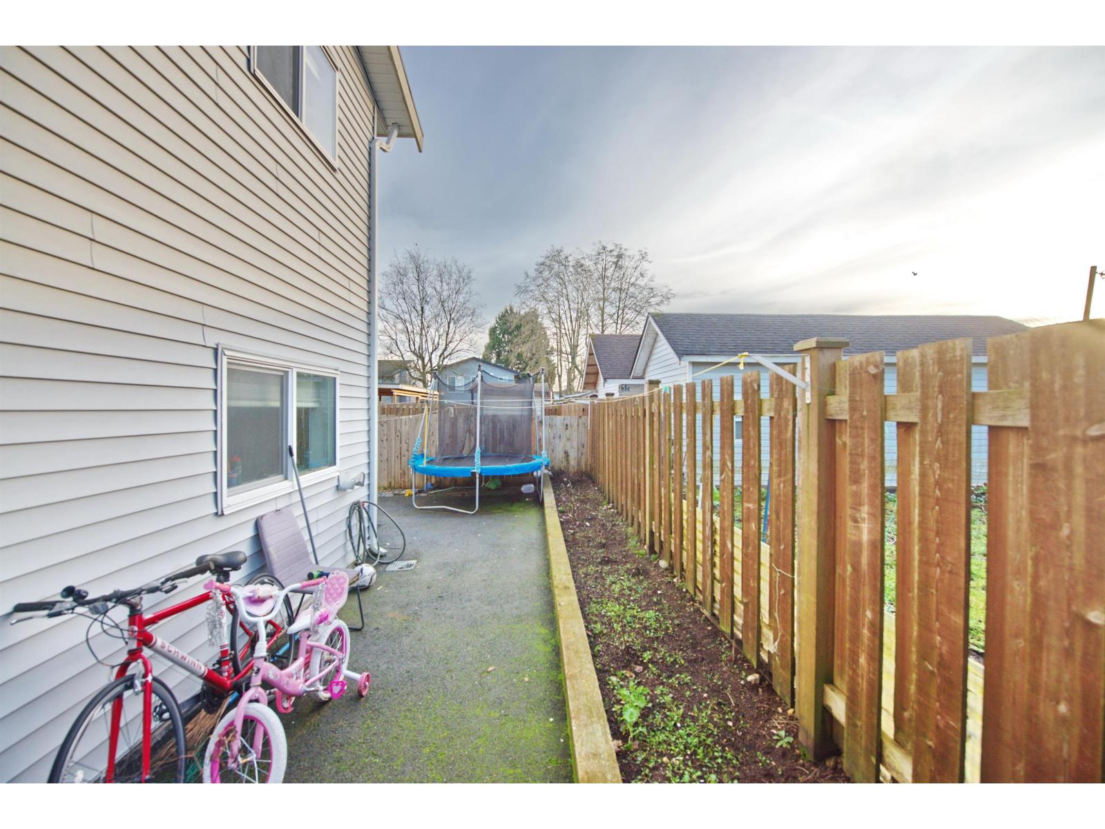 7681 125 Street, Surrey, British Columbia  V3W 7W2 - Photo 34 - R3177860