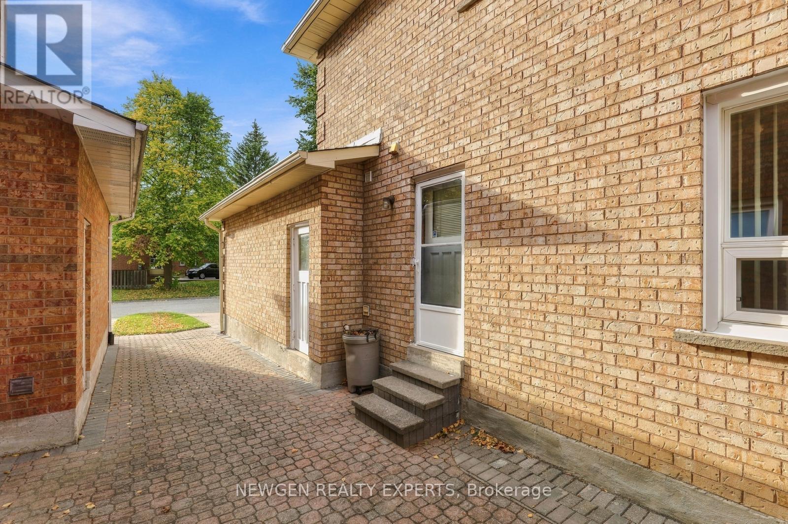 40 Foundry Crescent E, Markham, Ontario  L3P 6W4 - Photo 31 - N14104548