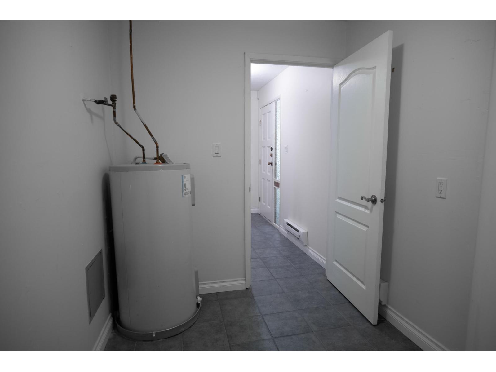 1469 Merklin Street, White Rock, British Columbia  V4B 4C4 - Photo 18 - R3177821