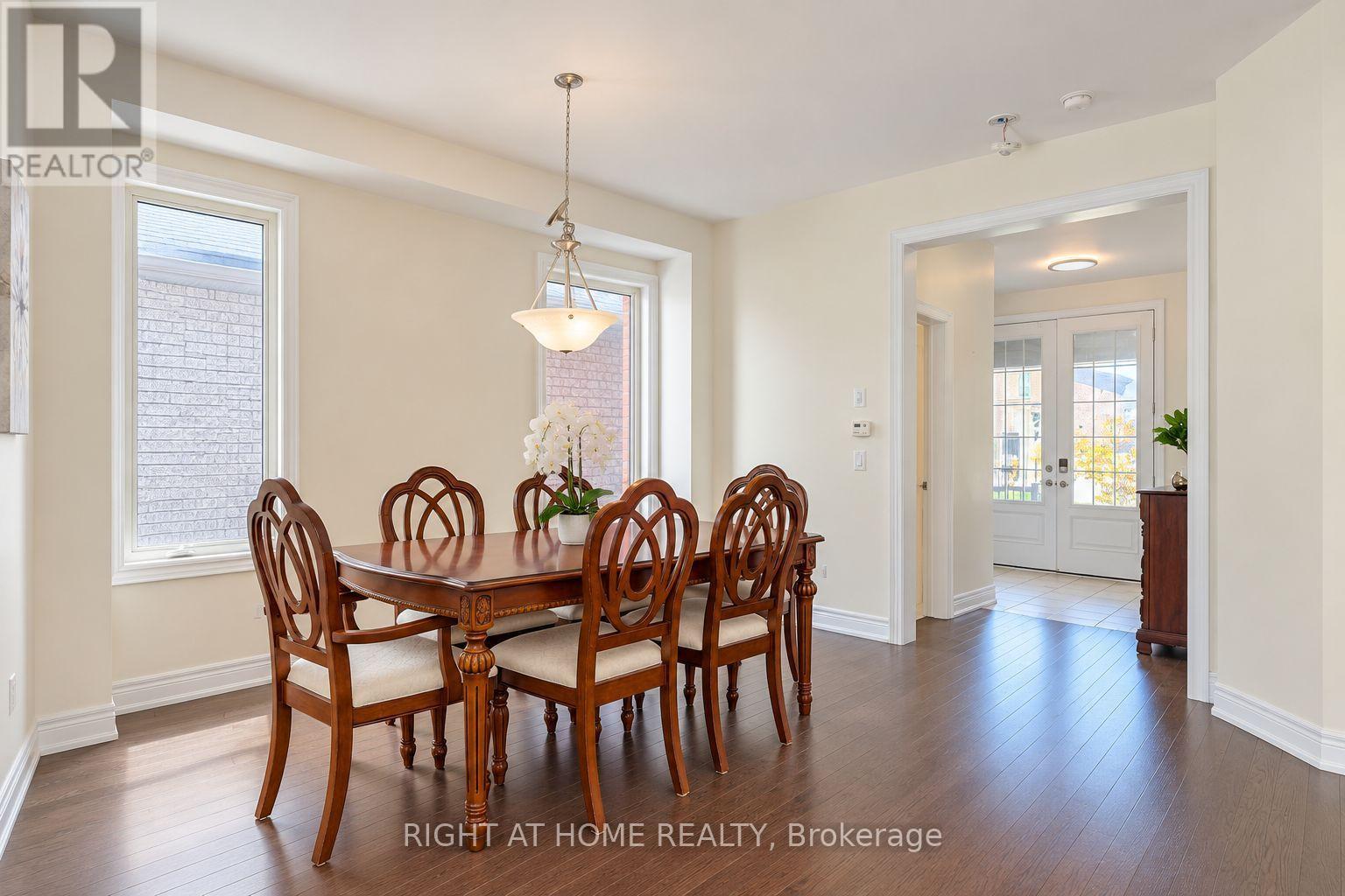 23 Bruce Welch Avenue, Georgina, Ontario  L4P 0J1 - Photo 7 - N14108500