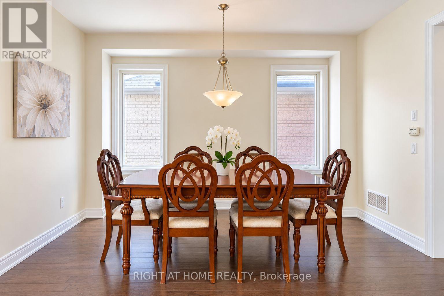 23 Bruce Welch Avenue, Georgina, Ontario  L4P 0J1 - Photo 8 - N14108500