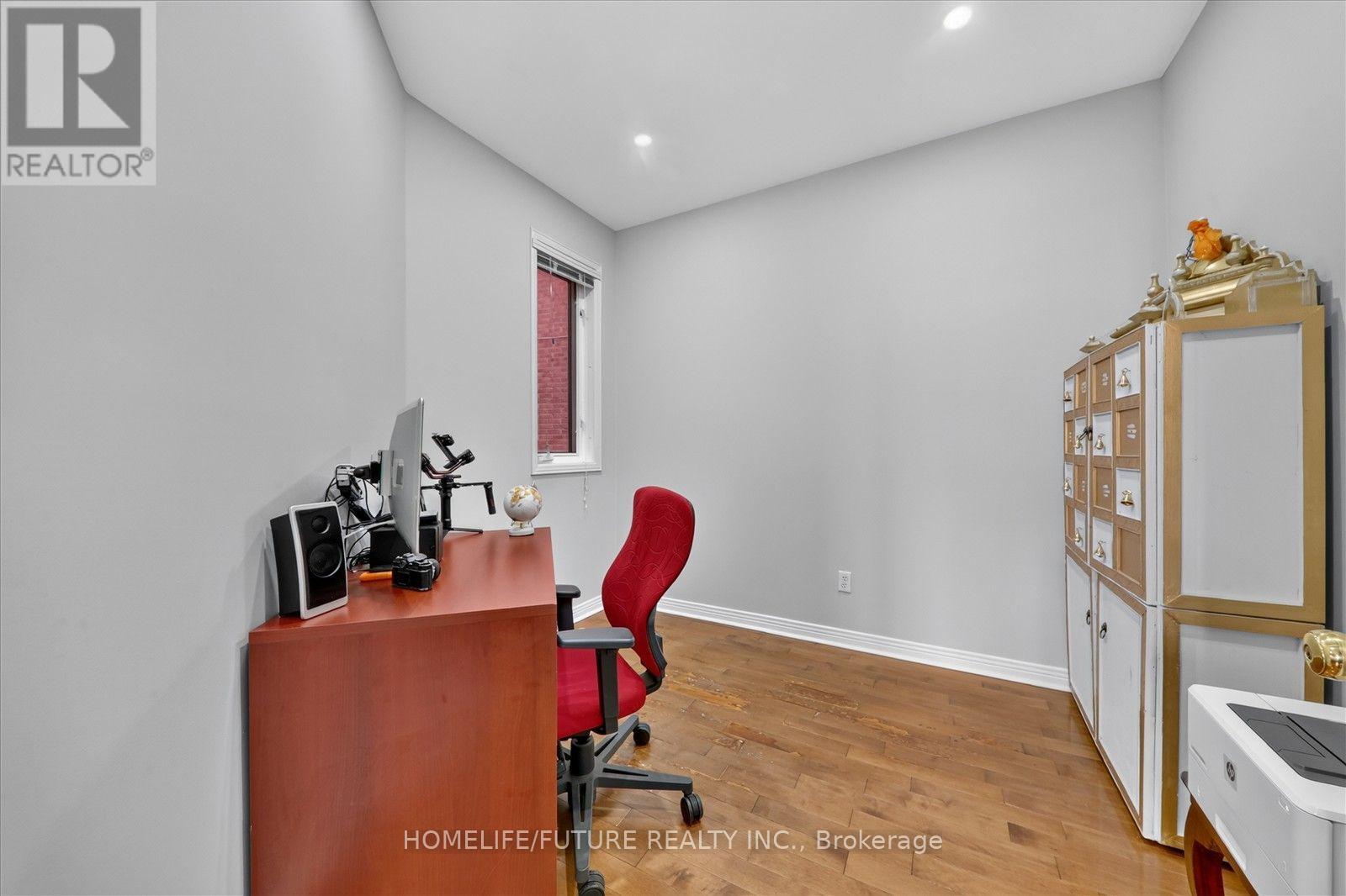 24 Medley Crescent, Markham, Ontario  L3S 4M8 - Photo 11 - N14108536