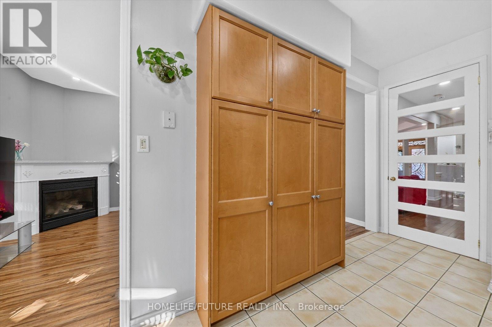 24 Medley Crescent, Markham, Ontario  L3S 4M8 - Photo 16 - N14108536