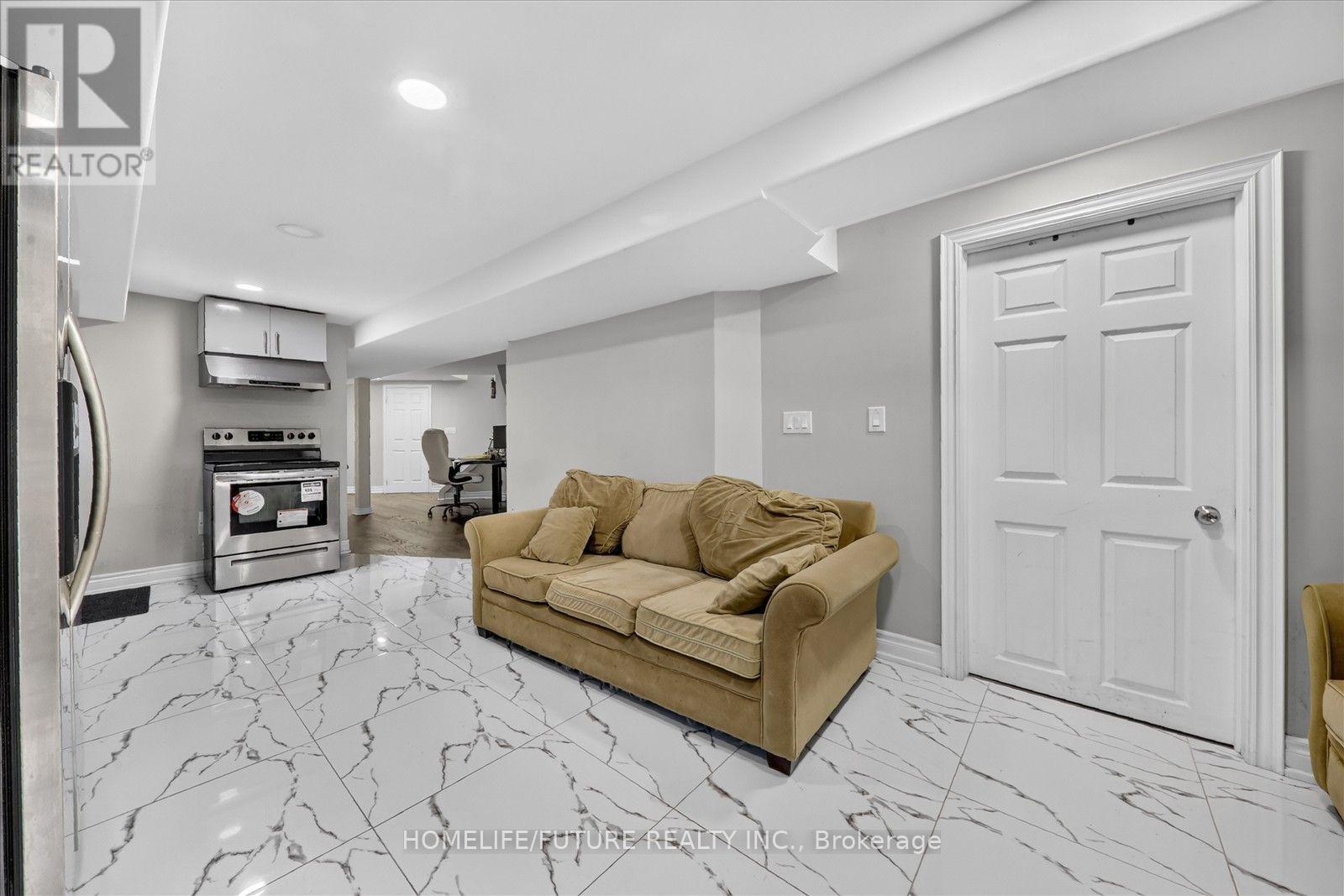 24 Medley Crescent, Markham, Ontario  L3S 4M8 - Photo 45 - N14108536