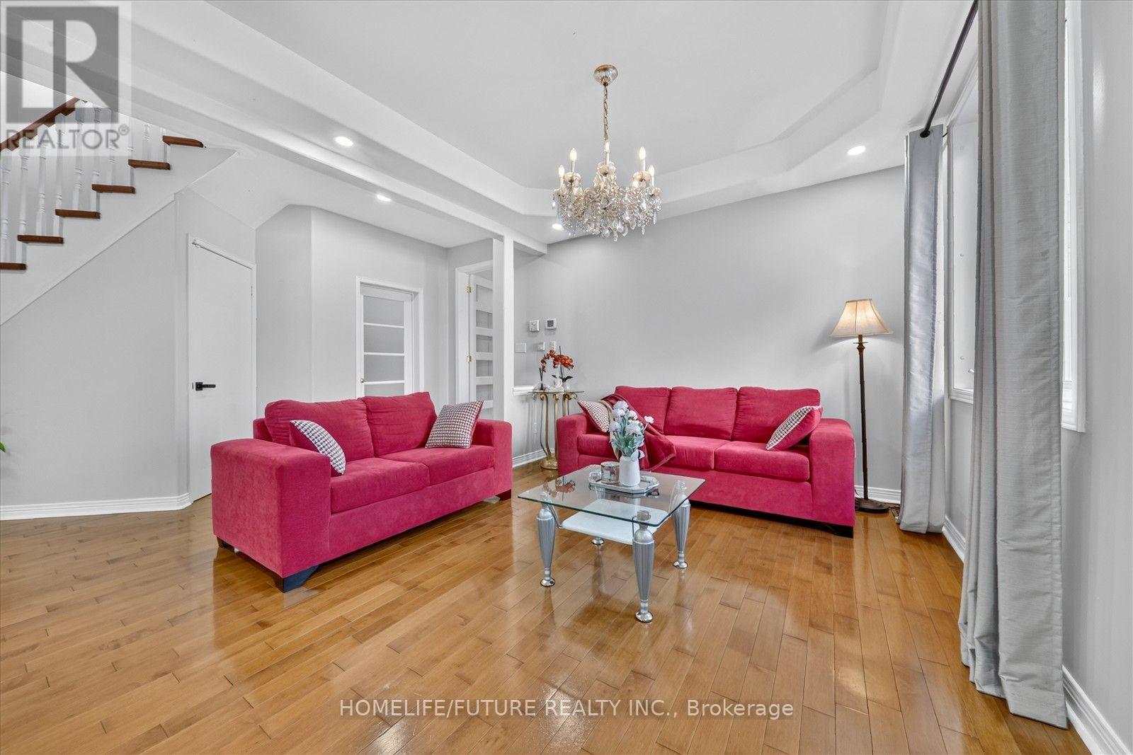 24 Medley Crescent, Markham, Ontario  L3S 4M8 - Photo 9 - N14108536