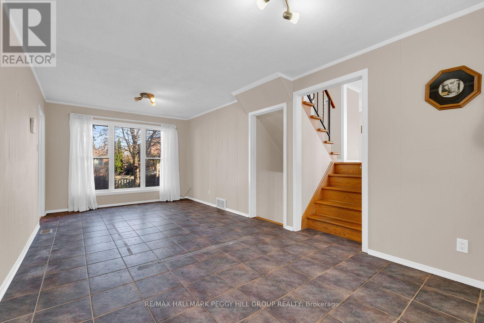 126 Steel Street, Barrie, Ontario  L4M 2G2 - Photo 12 - S14108488