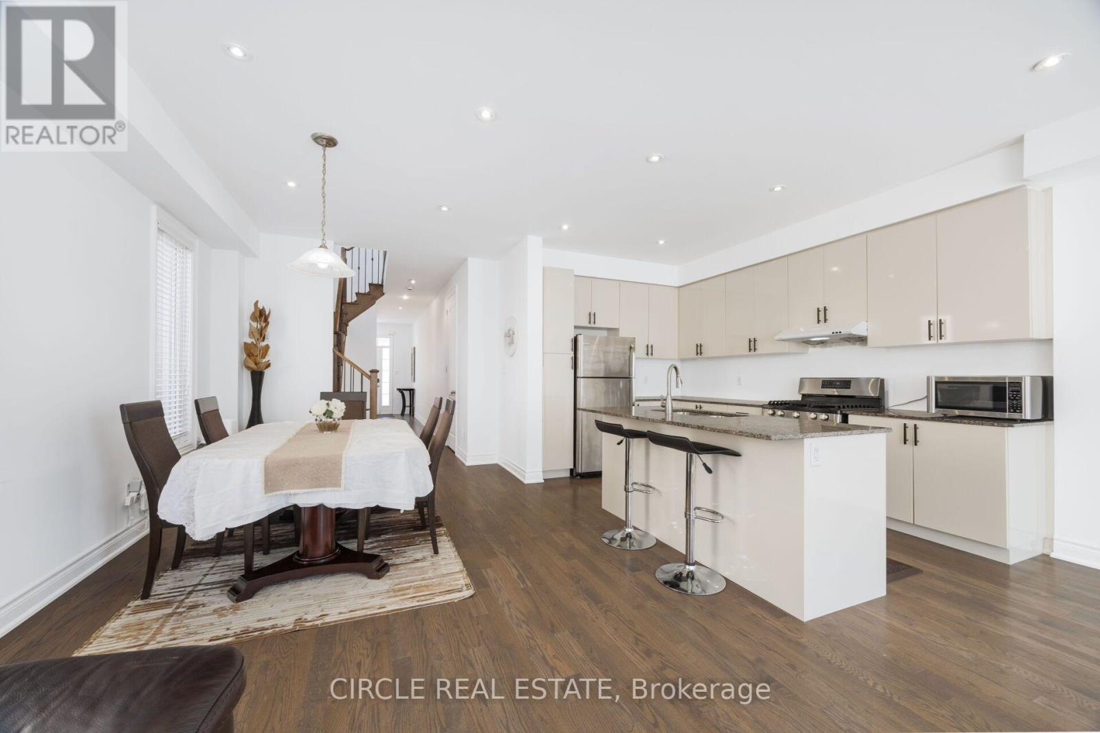 13 Lady Evelyn Crescent, Brampton, Ontario  L6Y 6C7 - Photo 10 - W14108490