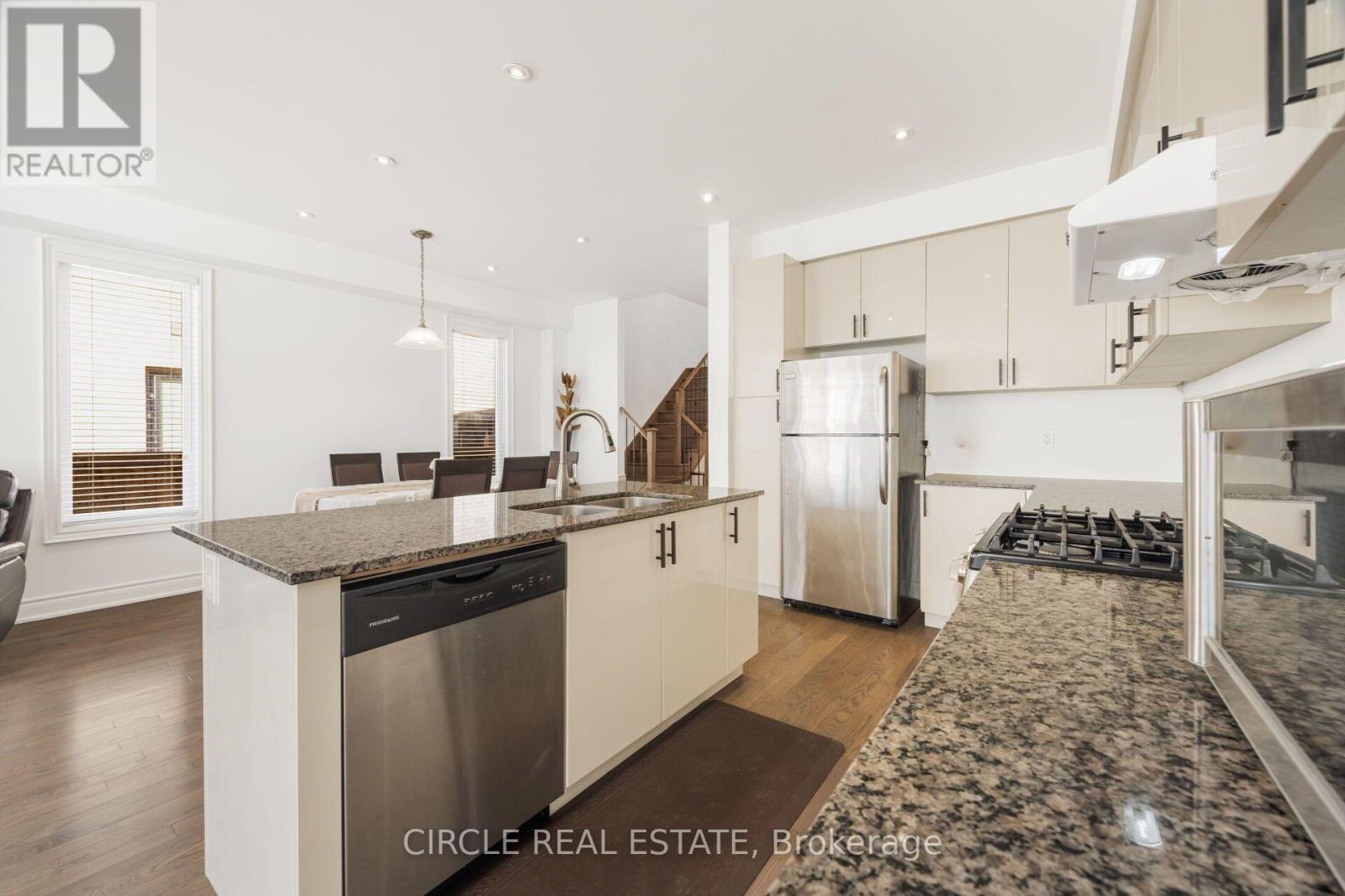 13 Lady Evelyn Crescent, Brampton, Ontario  L6Y 6C7 - Photo 11 - W14108490