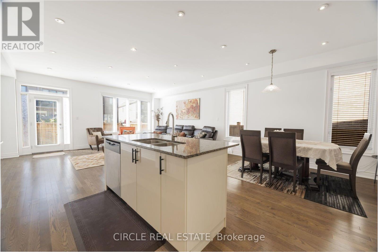 13 Lady Evelyn Crescent, Brampton, Ontario  L6Y 6C7 - Photo 12 - W14108490