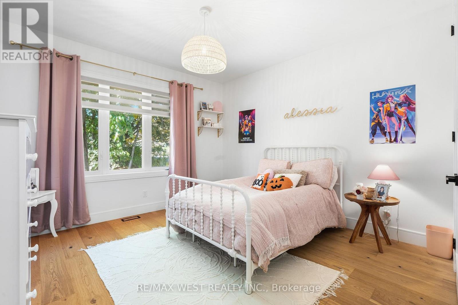 42 Woolton Crescent, Toronto (Brookhaven-Amesbury), Ontario  M6M 4K9 - Photo 20 - W14108498