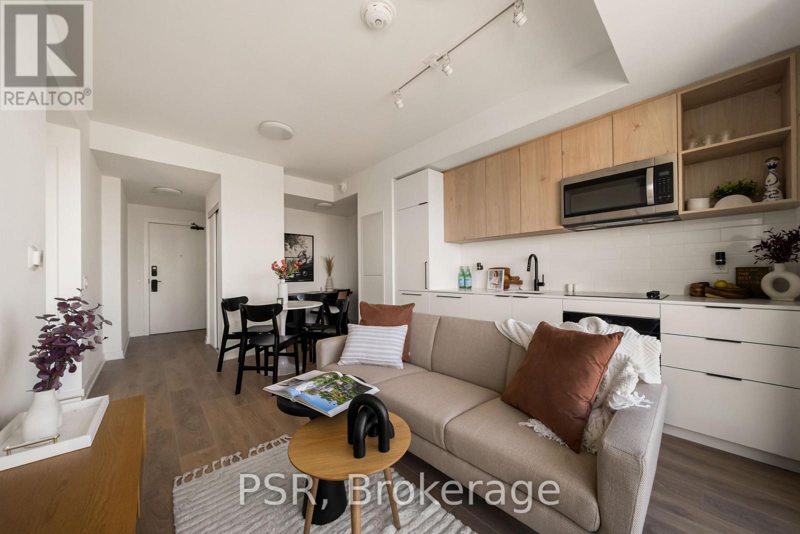 2011 - 1185 Dupont Street, Toronto, Ontario  M6H 0G5 - Photo 15 - W14108508