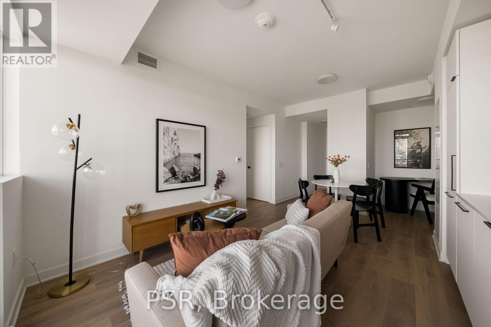 2011 - 1185 Dupont Street, Toronto, Ontario  M6H 0G5 - Photo 16 - W14108508