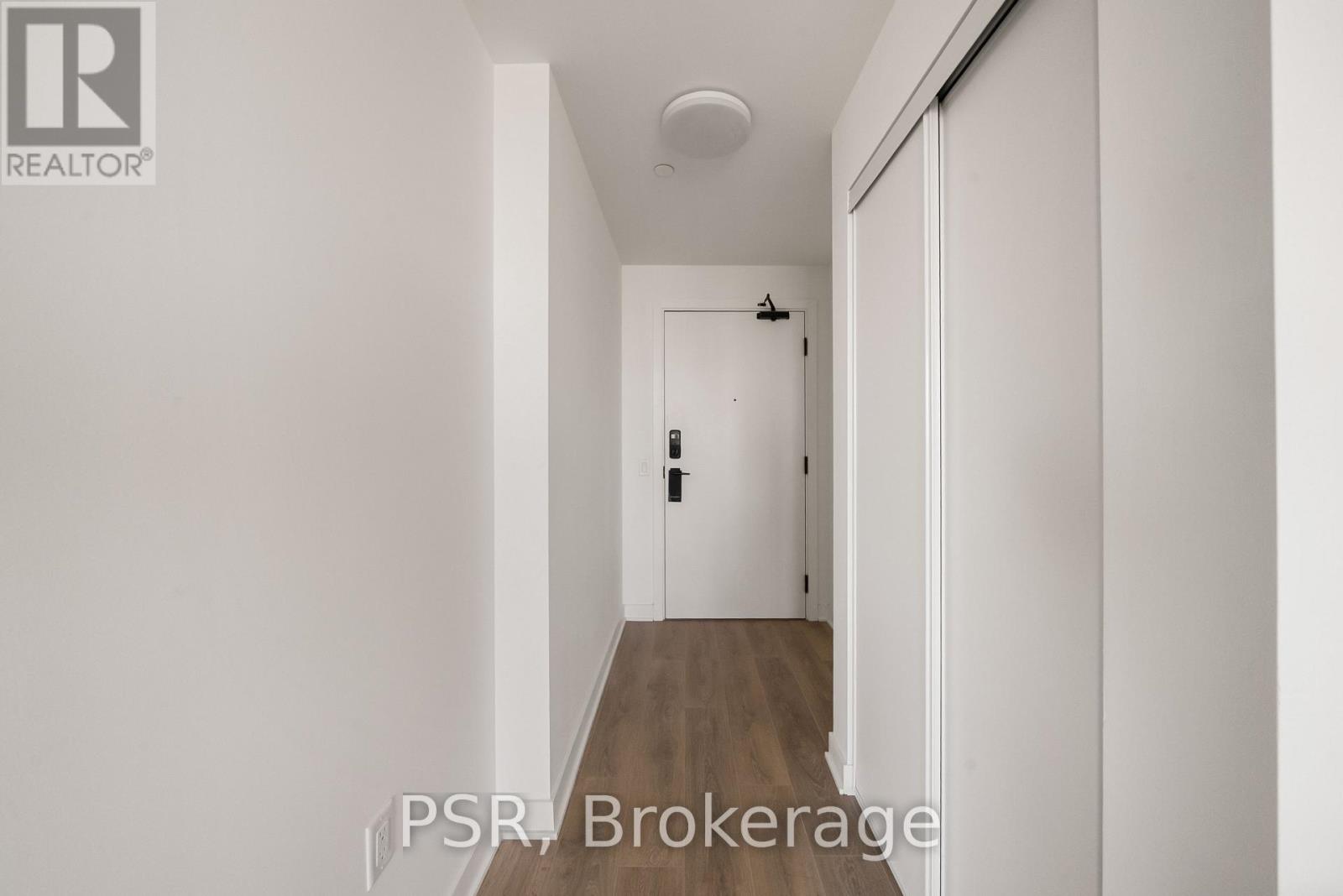 2011 - 1185 Dupont Street, Toronto, Ontario  M6H 0G5 - Photo 31 - W14108508