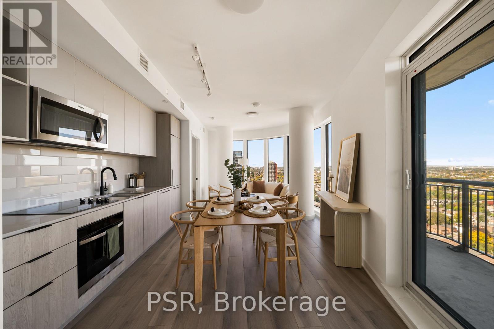 2402 - 1185 Dupont Street, Toronto, Ontario  M6H 0G5 - Photo 3 - W14108516