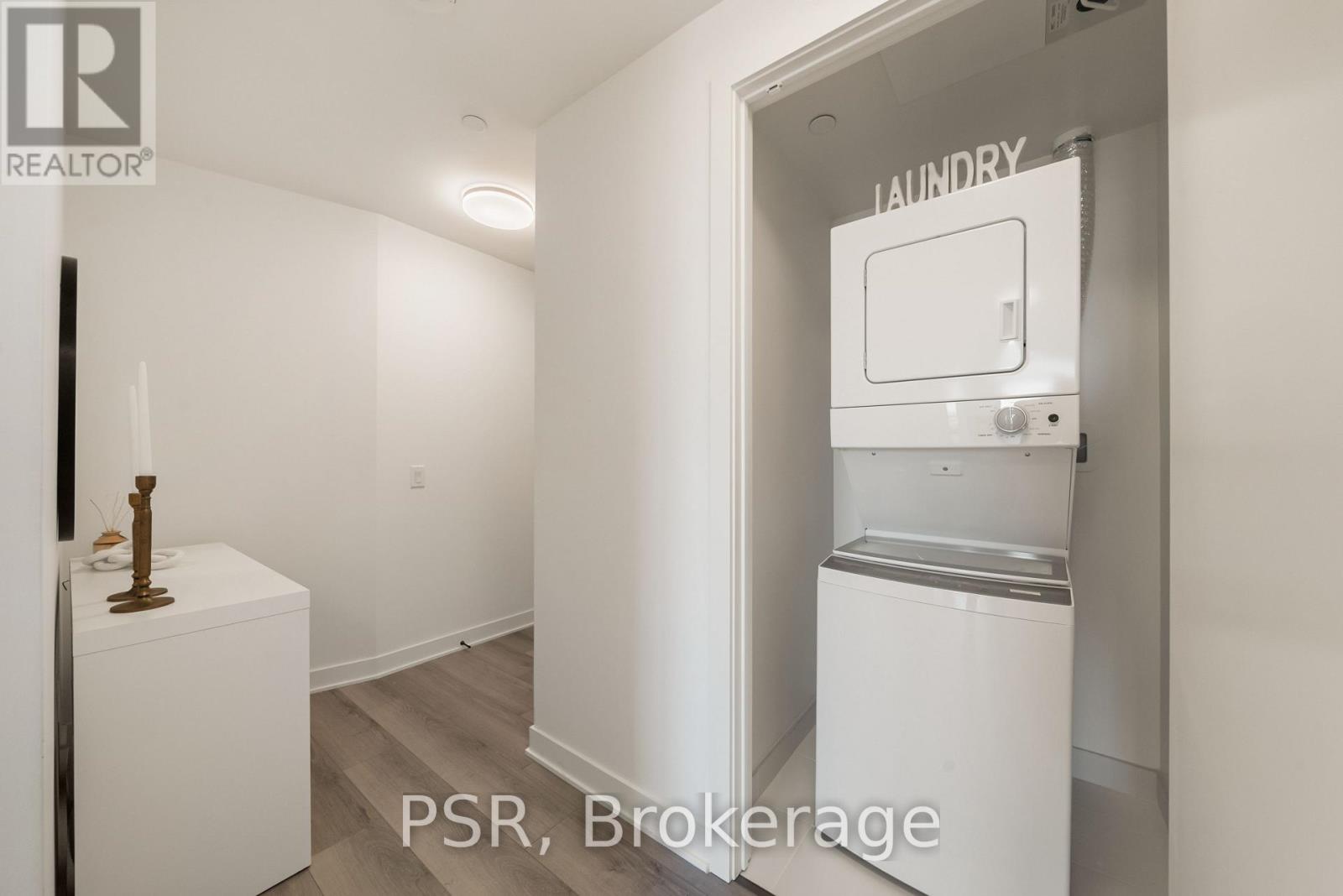 2402 - 1185 Dupont Street, Toronto, Ontario  M6H 0G5 - Photo 34 - W14108516