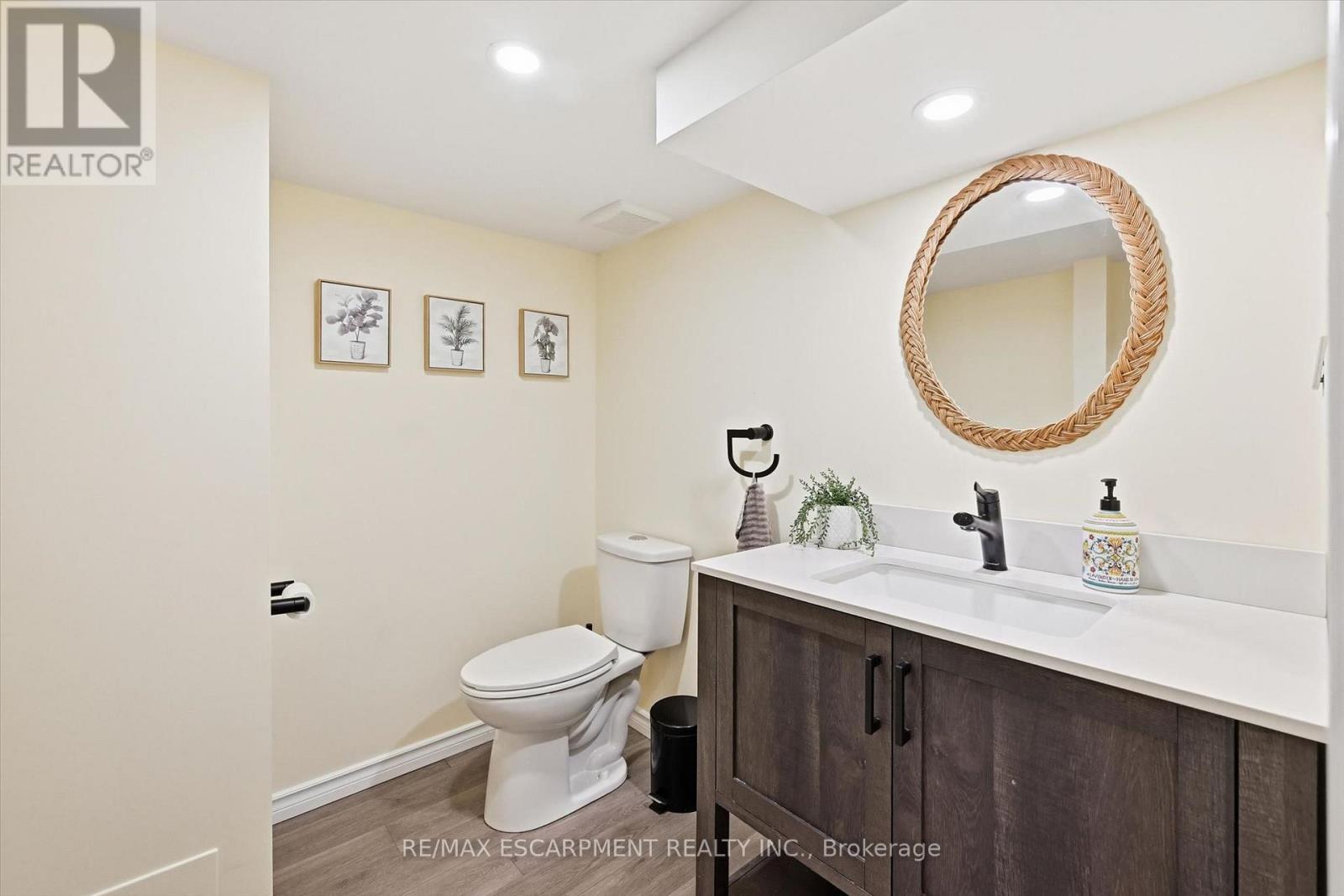 2206 Casselman Court, Burlington, Ontario  L7L 6T7 - Photo 39 - W14108600