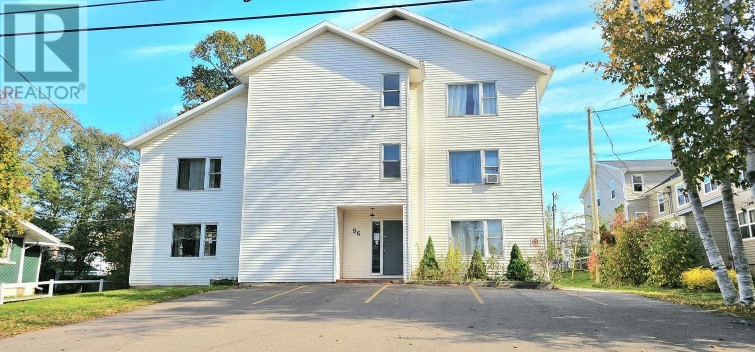 96 Upper Prince Street, Charlottetown, Prince Edward Island  C1A 4S3 - Photo 1 - 202626468