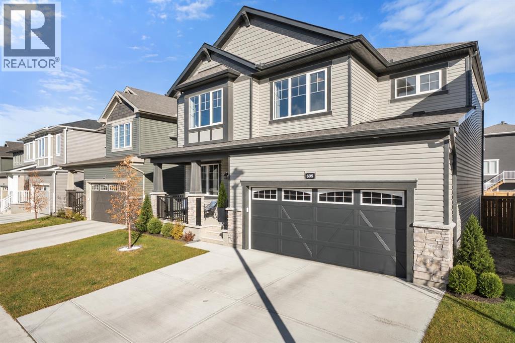 605 Southwinds Close SW, Airdrie, Alberta  T4B 5L5 - Photo 3 - A2353441
