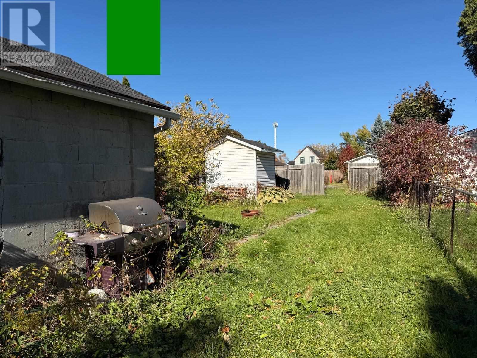 660 Queen St, Sault Ste. Marie, Ontario  P6A 1A9 - Photo 11 - SM262959