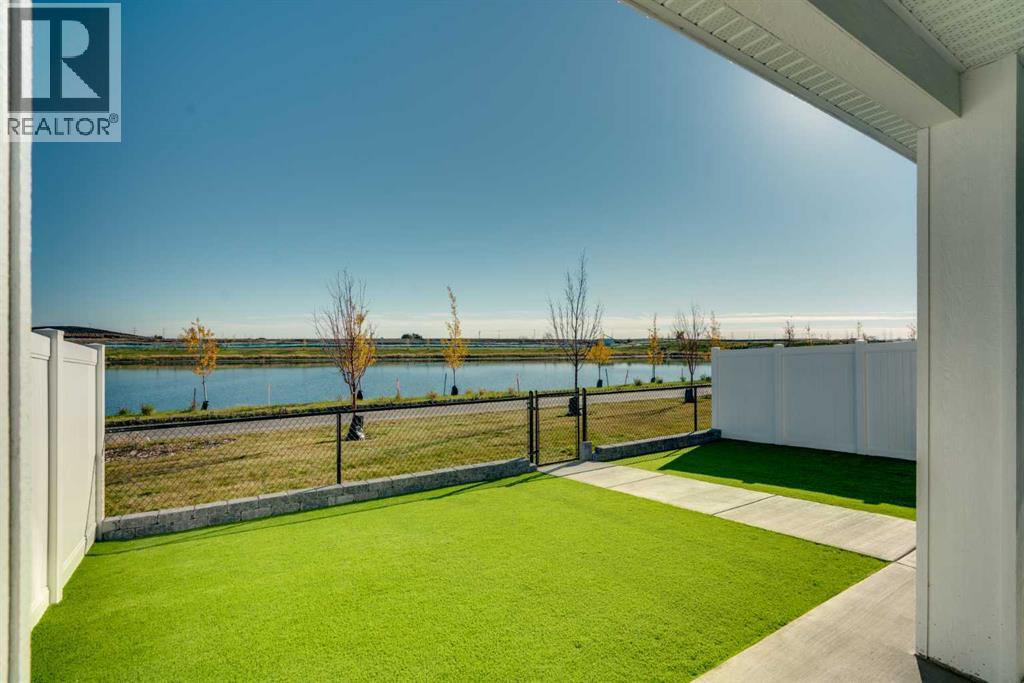 198 Savoy Landing SE