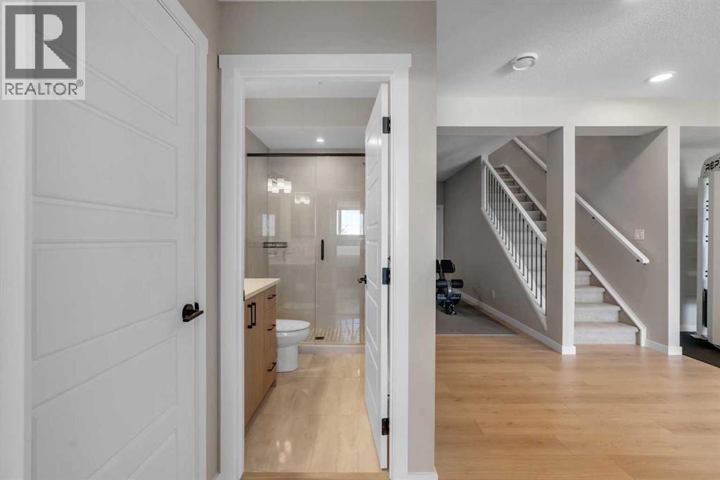 198 Savoy Landing SE