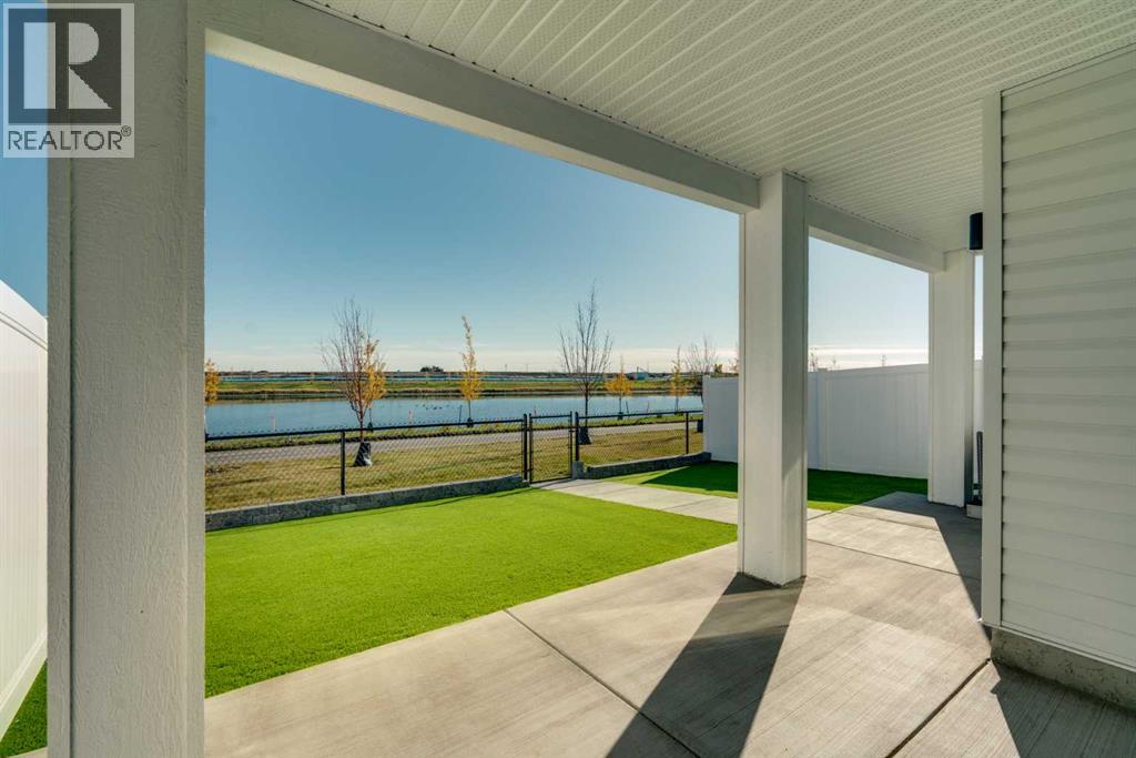 198 Savoy Landing SE