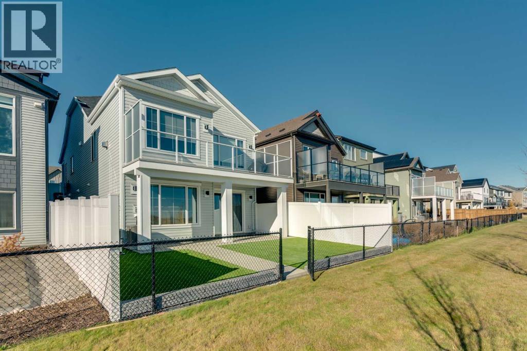 198 Savoy Landing SE