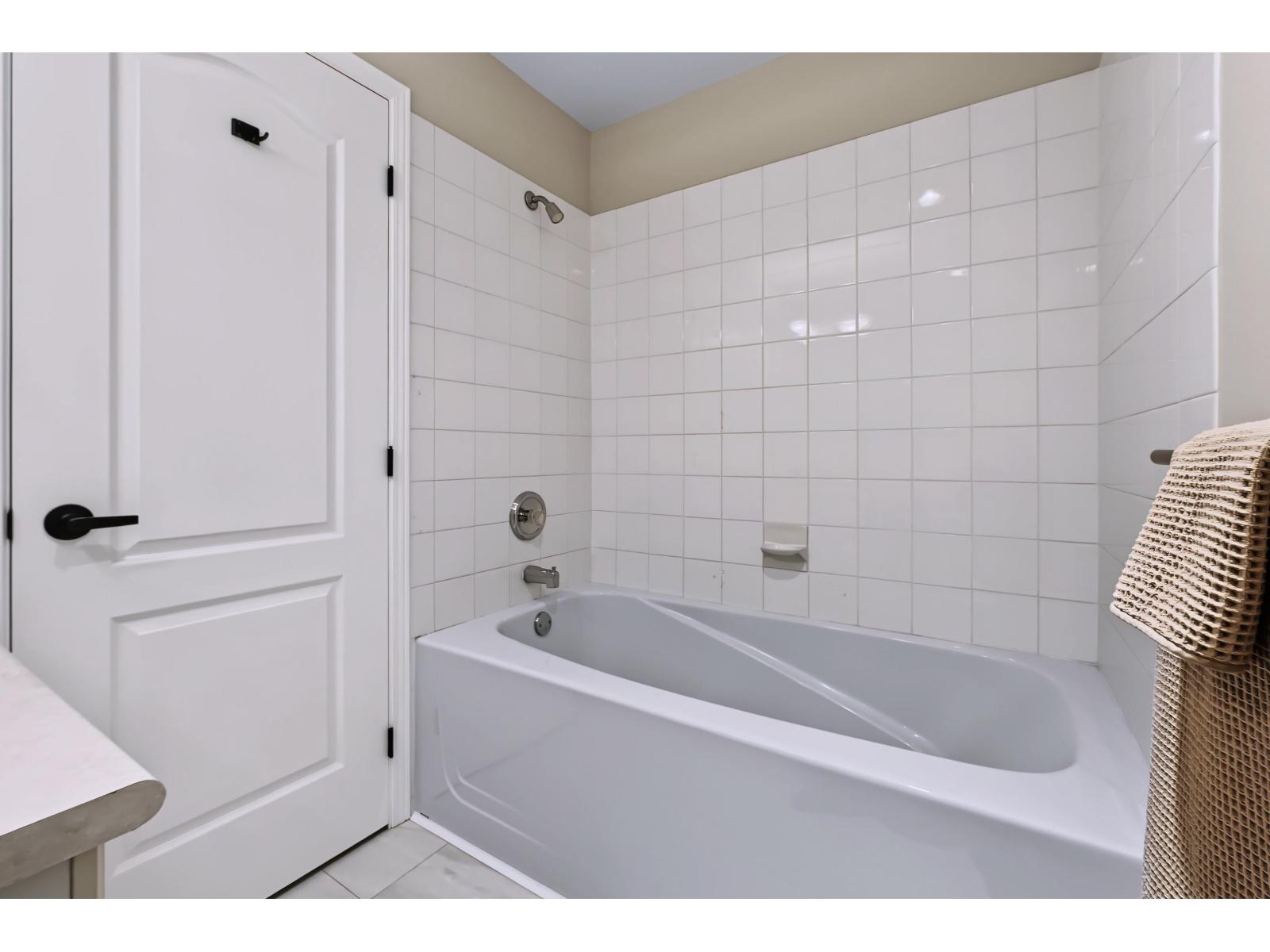 403 32075 George Ferguson Way, Abbotsford, British Columbia  V2T 2K7 - Photo 10 - R3174167