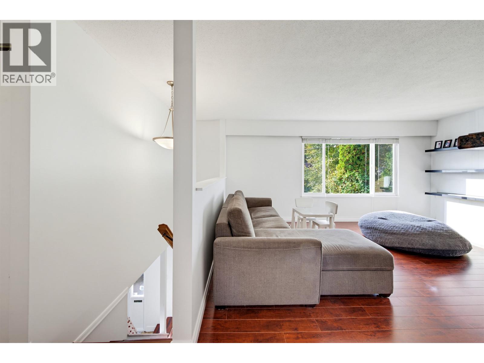 3992 St. Thomas Street, Port Coquitlam, British Columbia  V3B 2Z4 - Photo 6 - R3177385