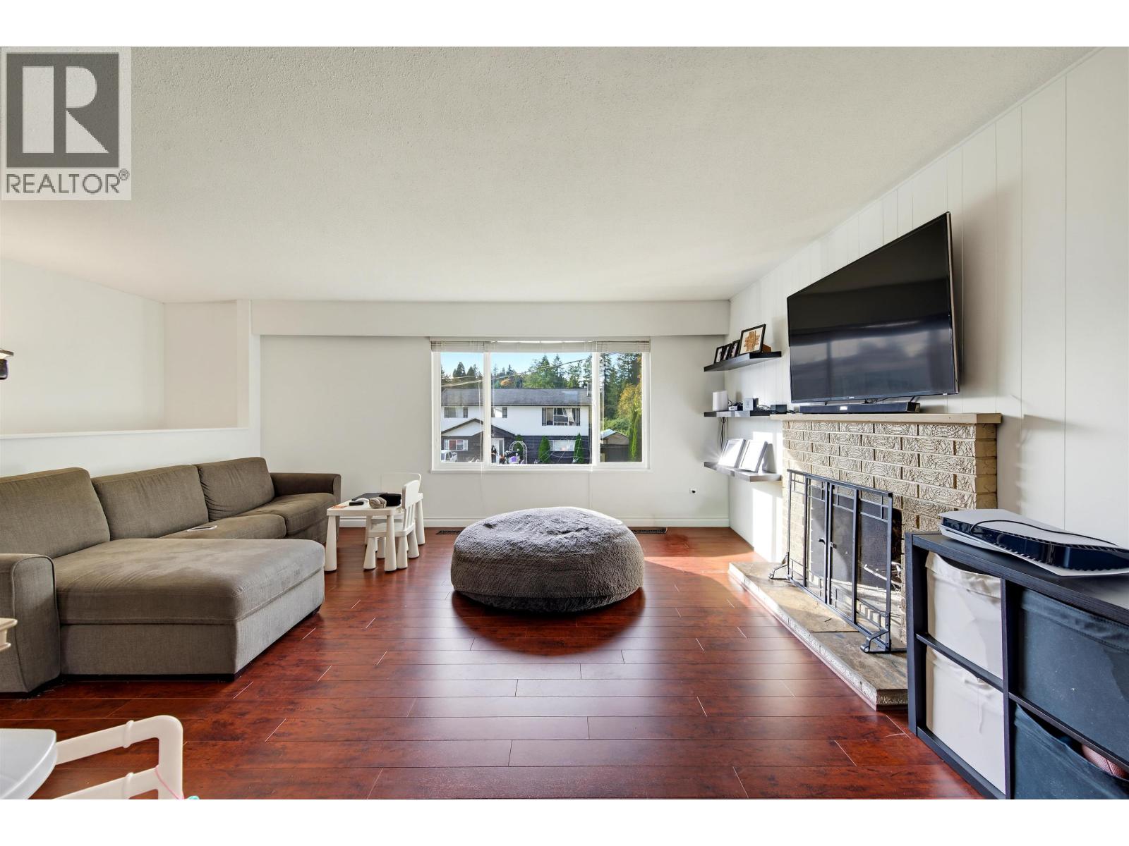 3992 St. Thomas Street, Port Coquitlam, British Columbia  V3B 2Z4 - Photo 9 - R3177385