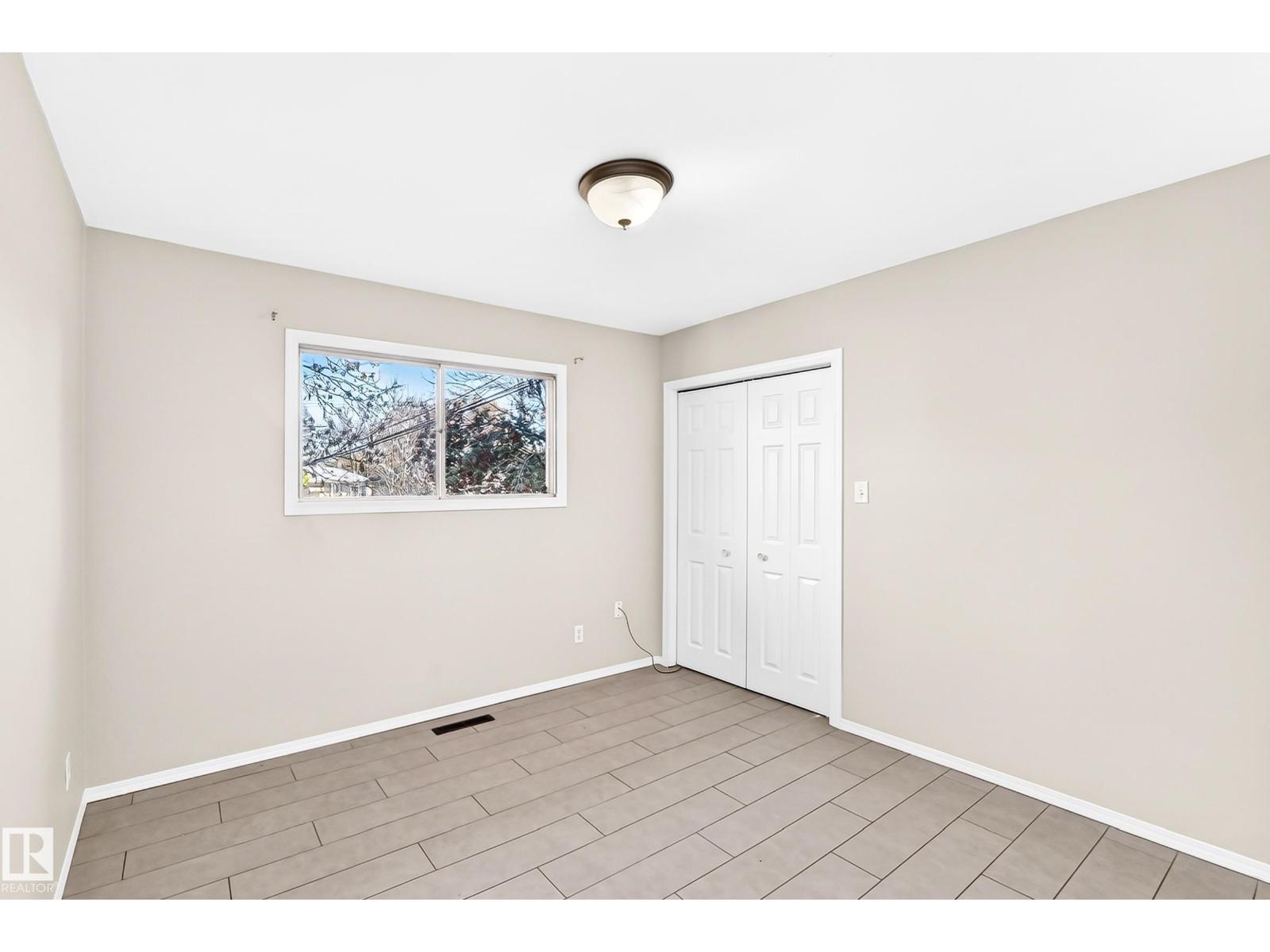 12217 88 ST NW