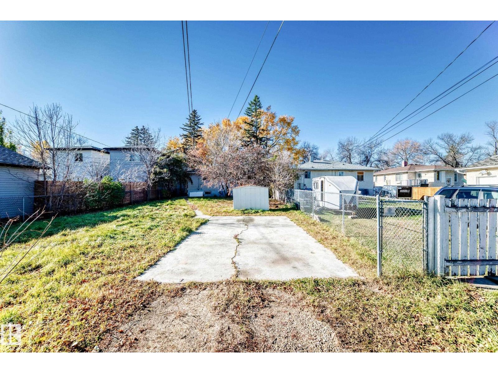 12217 88 ST NW