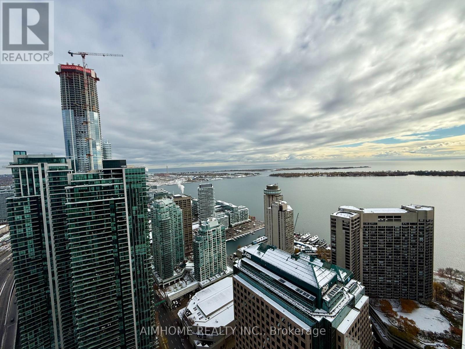 5304 - 88 Harbour Street, Toronto (Waterfront Communities), Ontario  M5J 0C3 - Photo 6 - C14108614