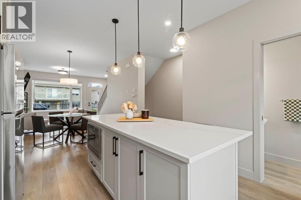 52 Royal Elm Green Nw, Calgary, Alberta  T3G 0G8 - Photo 13 - A2353934