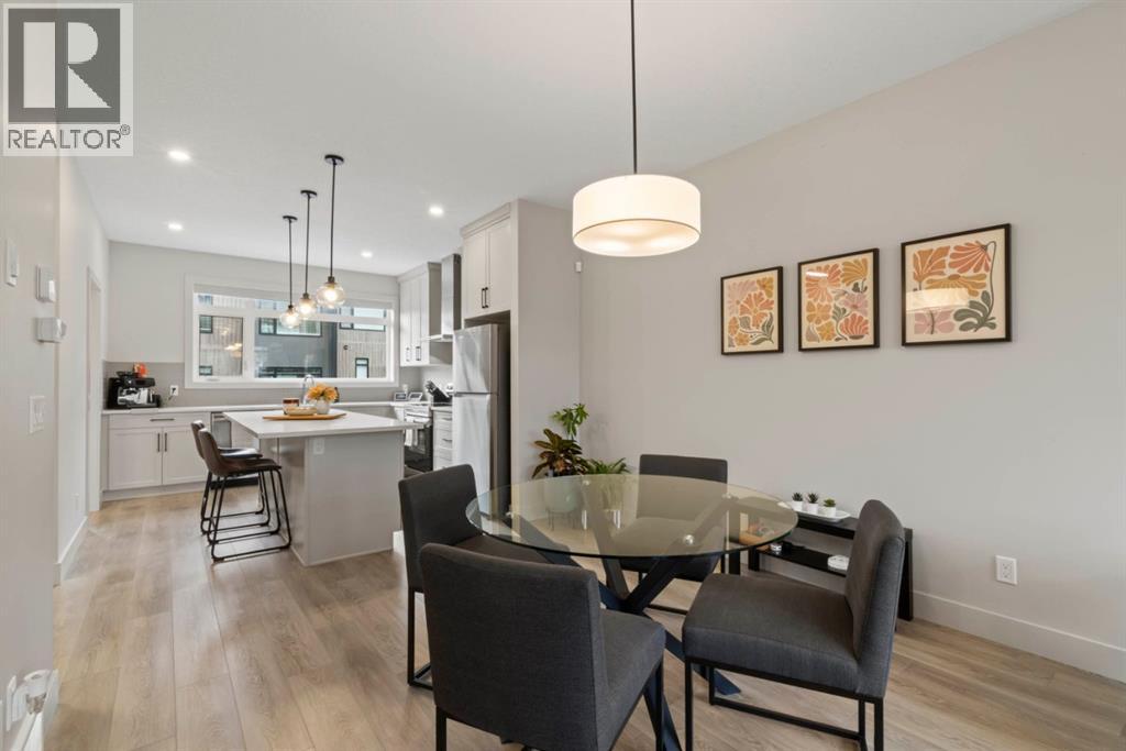 52 Royal Elm Green Nw, Calgary, Alberta  T3G 0G8 - Photo 6 - A2353934