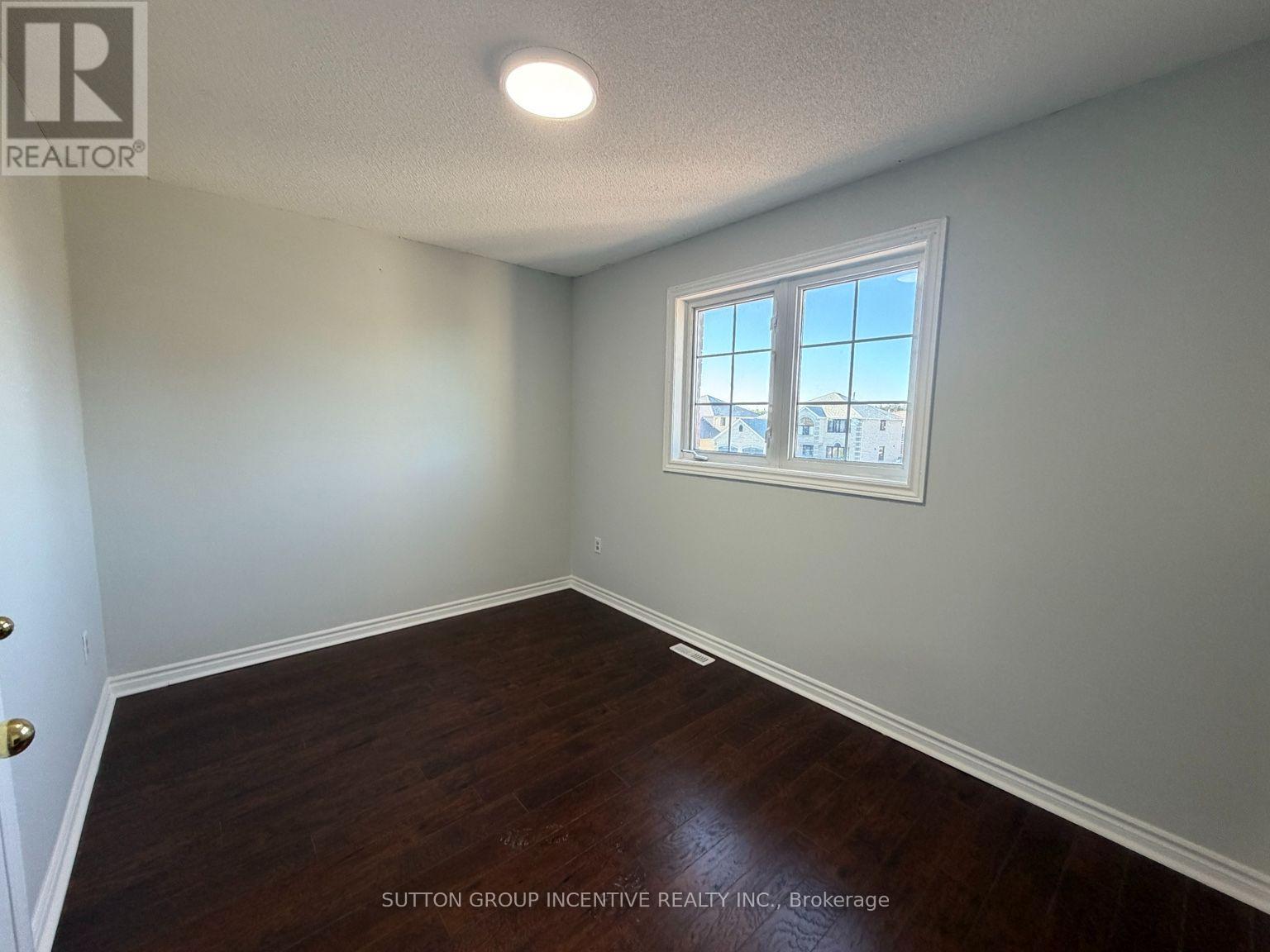 29 Raquel Street, Barrie, Ontario  L4N 9S4 - Photo 15 - S14108654
