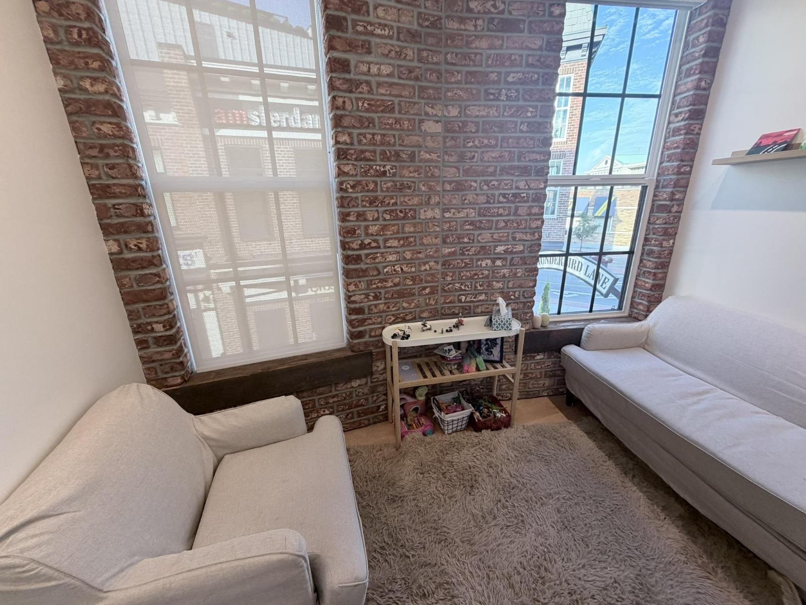 201 45925 THUNDERBIRD LANE|Chilliwack Downtown