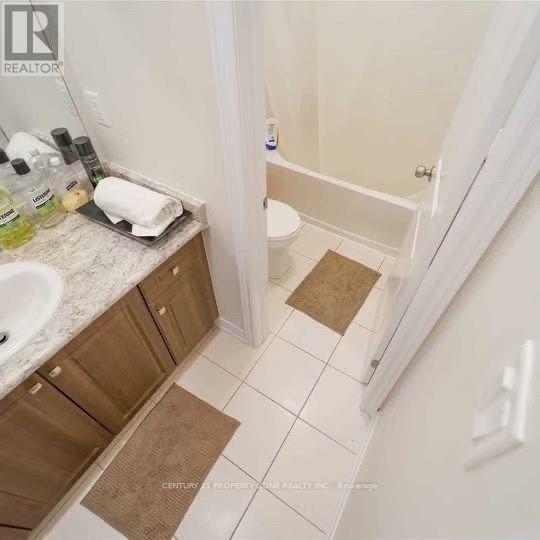 Upper - 17 Angelfish Road, Brampton (Northwest Brampton), Ontario  L7A 5C5 - Photo 14 - W14108610