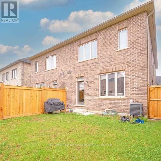 Upper - 17 Angelfish Road, Brampton (Northwest Brampton), Ontario  L7A 5C5 - Photo 15 - W14108610